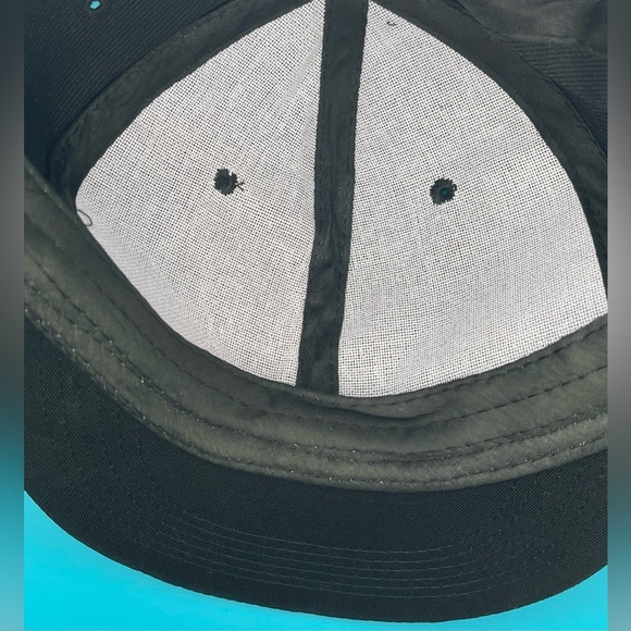 Skeleton Middle Finger | Funny Gesture | Flat Brim Snapback | OS - Picture 3 of 3